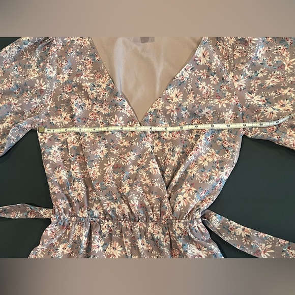 NWOT - Melrose and Market Floral Faux Wrap Mini Dress - Picture 8 of 12
